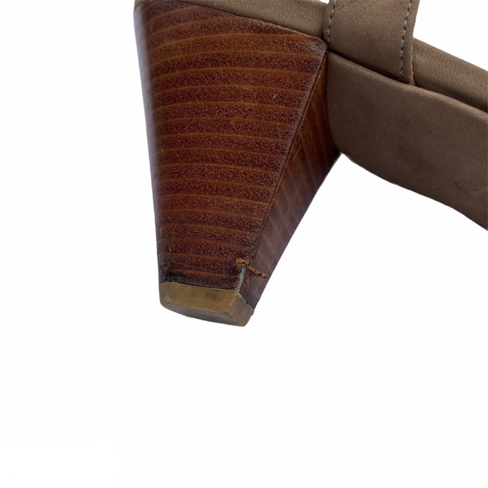 Stuart Weitzman tan swingband suede strap shoe 9.5 - Picture 6 of 13